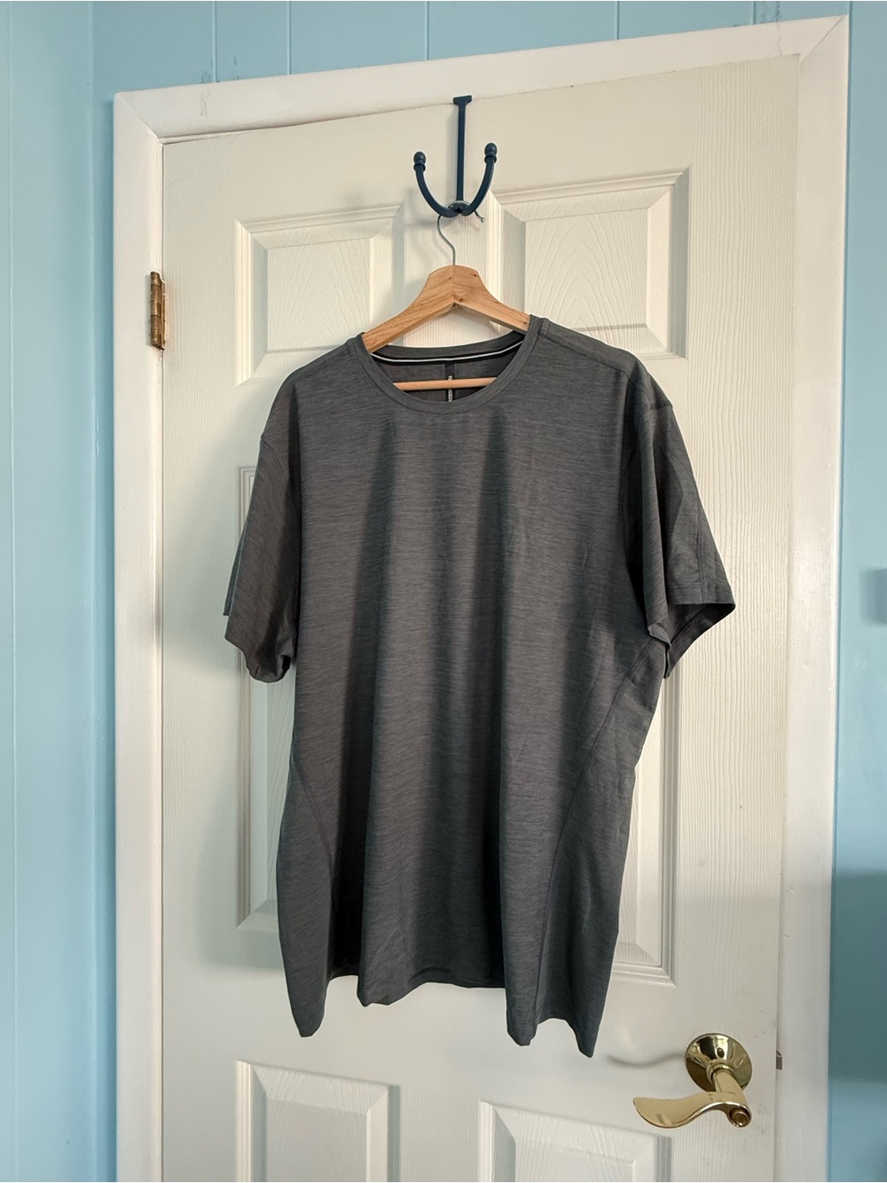 Ten Thousand The Versatile Tee Shirt Short Sleeve Gray NEW XXL 2XL